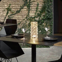 LuxGlow™ - Lámpara de Mesa LED Crystal Rose