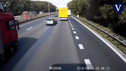 El Retrovisor Inteligente con Cámara Doble Que Revoluciona Tu Manejo 🚗📹